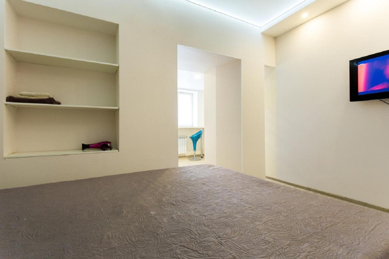Modern Apartments In The Centre - Kuznechna Str. 26/4 Charkov Exteriér fotografie